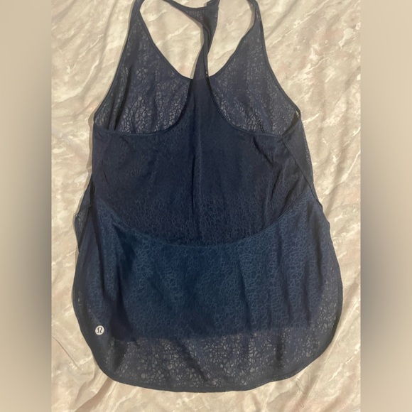 Lululemon Twist & Train Tank - Picture 3 of 6